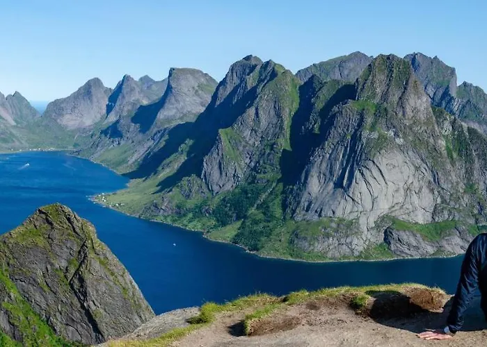 Reinebringen Feriehus